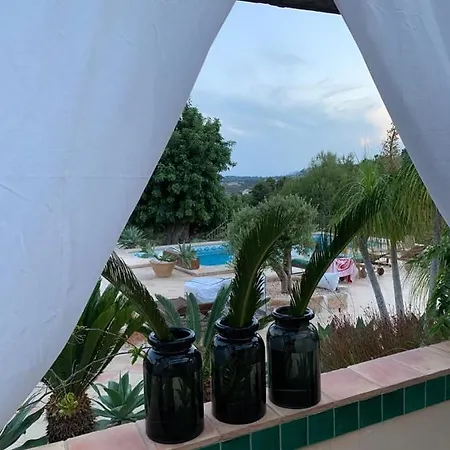Vila La Jarra *