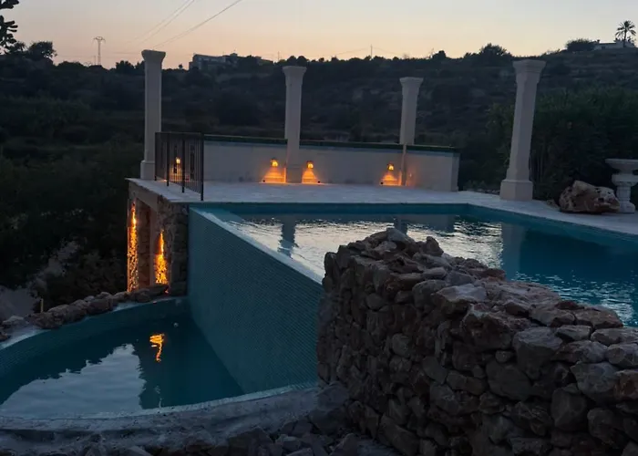 La Jarra Villa *